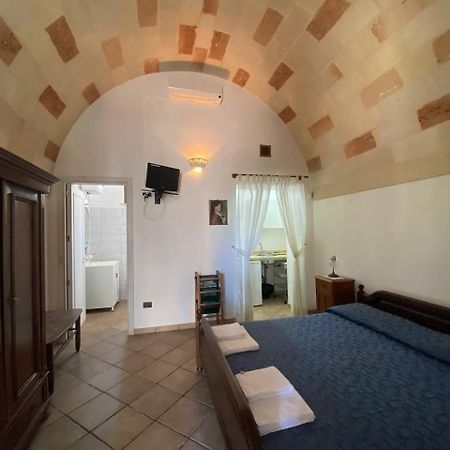 Masseria Montanari การ์ปิญาโน ซาเลนติโน ภายนอก รูปภาพ