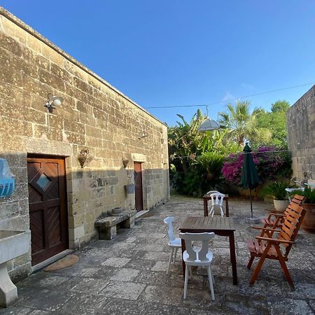 Masseria Montanari การ์ปิญาโน ซาเลนติโน ภายนอก รูปภาพ