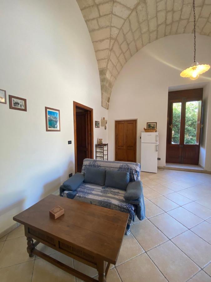 Masseria Montanari การ์ปิญาโน ซาเลนติโน ภายนอก รูปภาพ